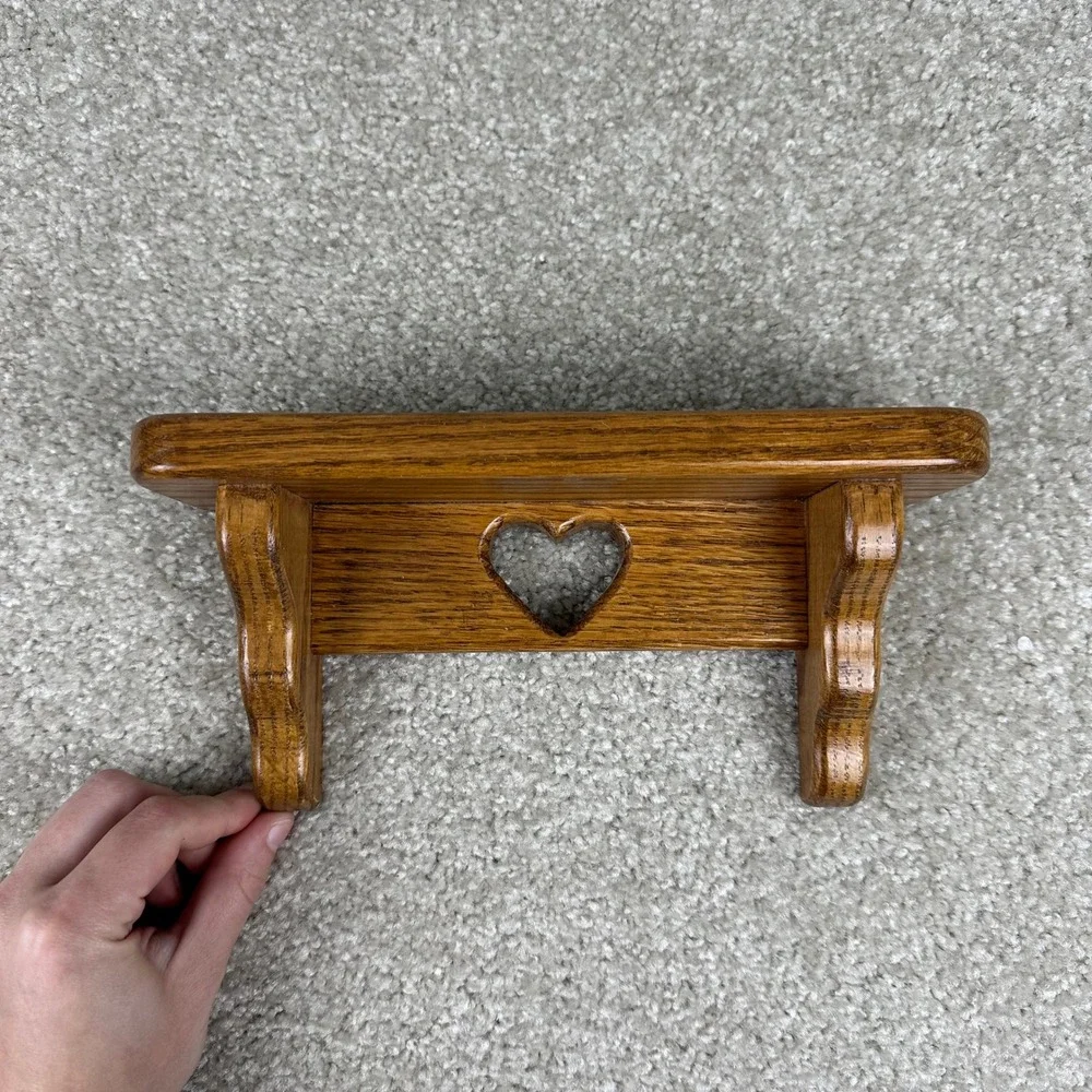 Vintage Oak Wood Wall Shelf Heart Cutout Country Farmhouse Rustic Brown Small